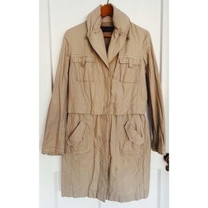 Elie Tahari Beige Split Coat (bottom can be removed) Size M